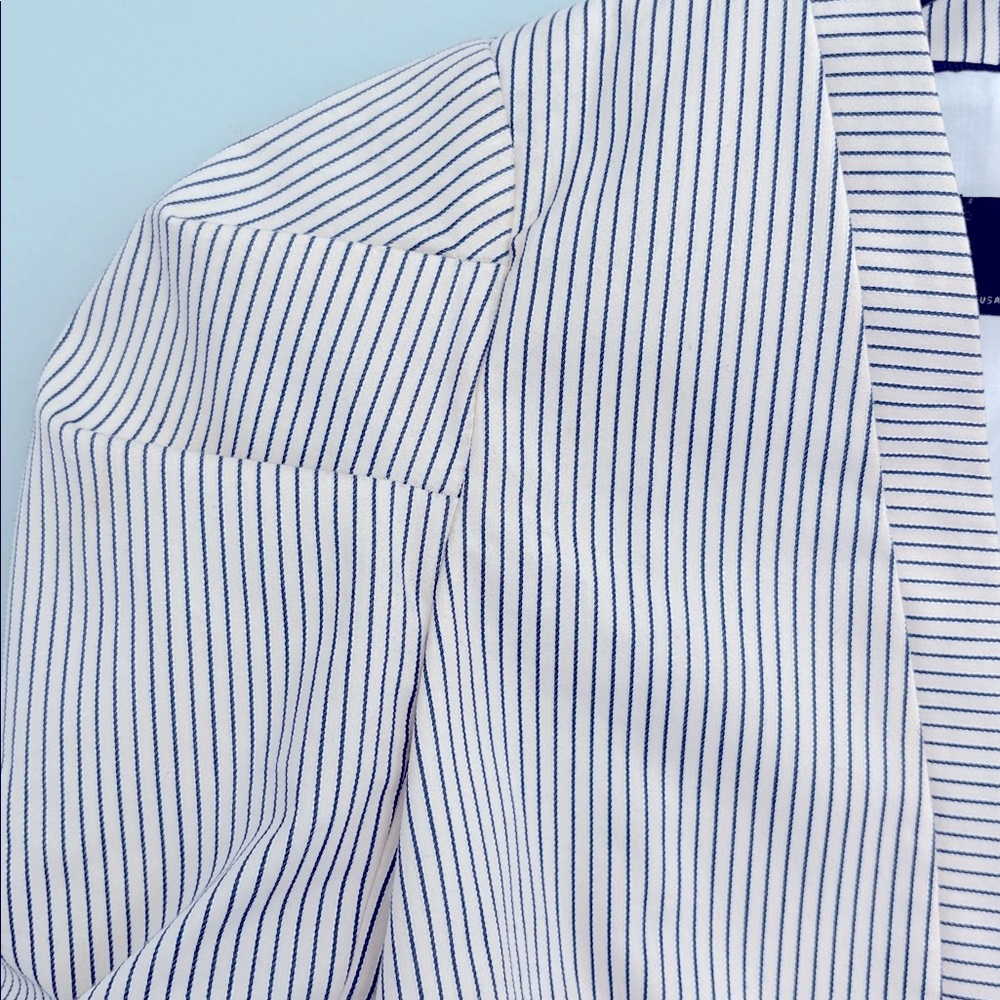 Zara Basic Size Small Short Striped Jacket - image 5